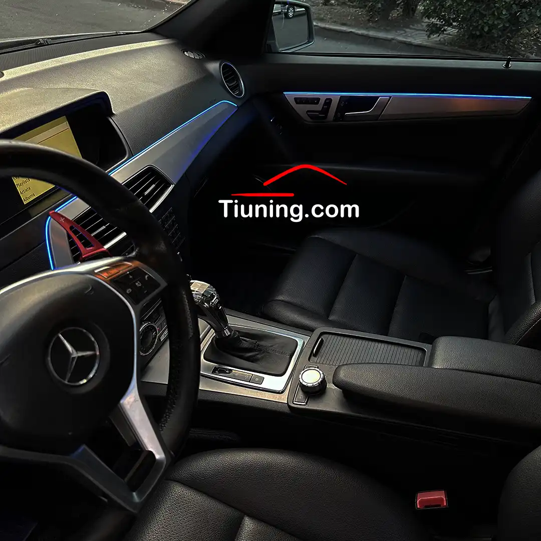 نورپردازی بنز C-class